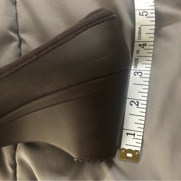 Crocs Brown Wedge sz 6W - Picture 13 of 13
